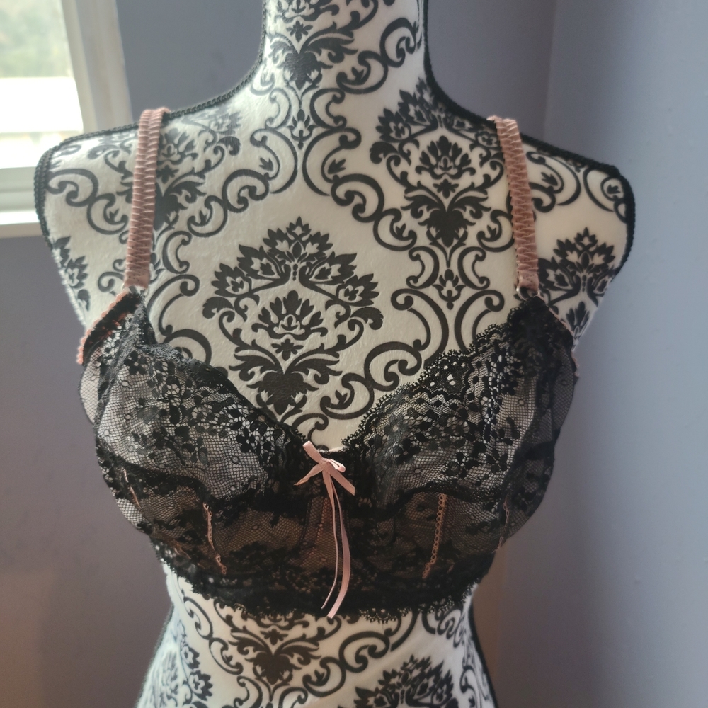 Elle MacPherson Intimates Bra
